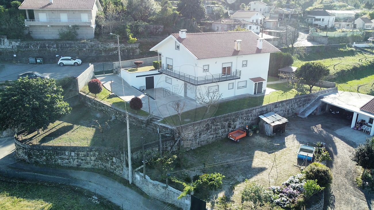 Moradia T4 à venda em Verdoejo, Valença — foto 2