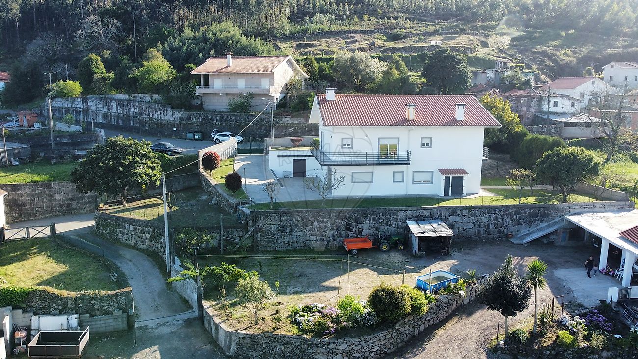 Moradia T4 à venda em Verdoejo, Valença — foto 4