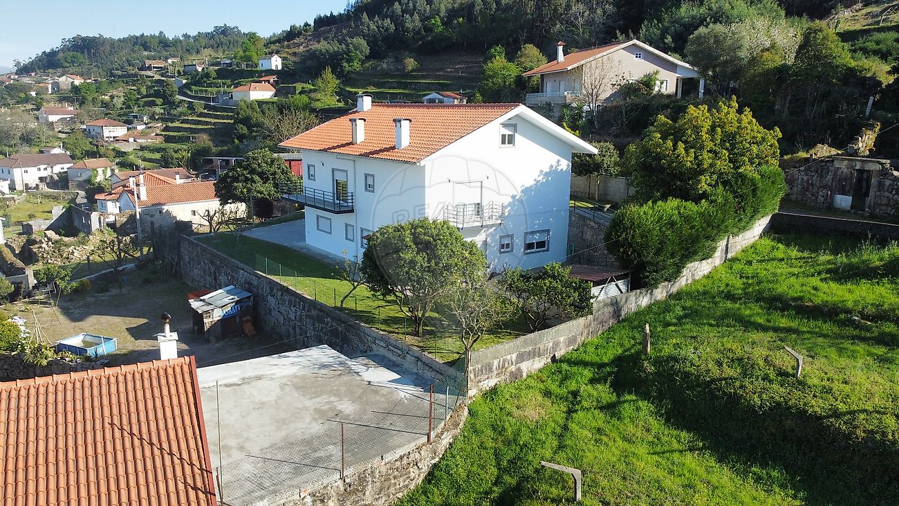 Moradia T4 à venda em Verdoejo, Valença — foto 5