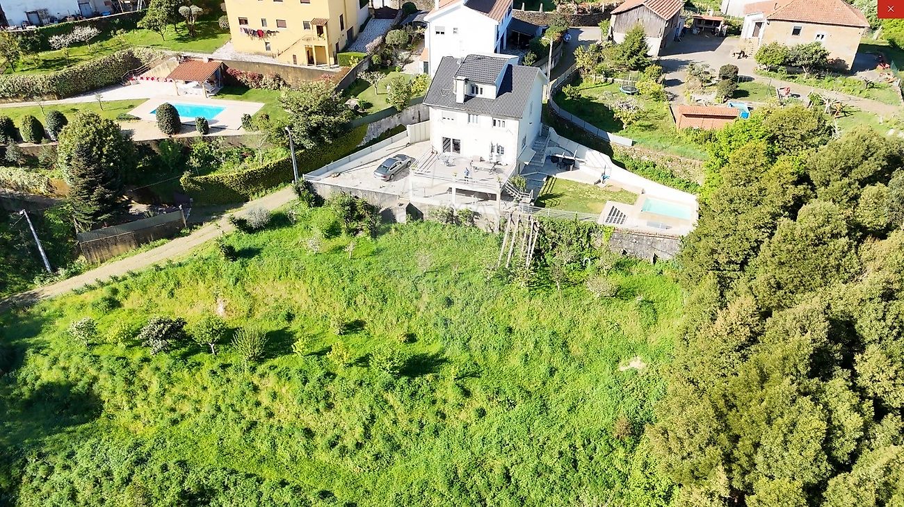 Moradia T4 à venda em Caminha