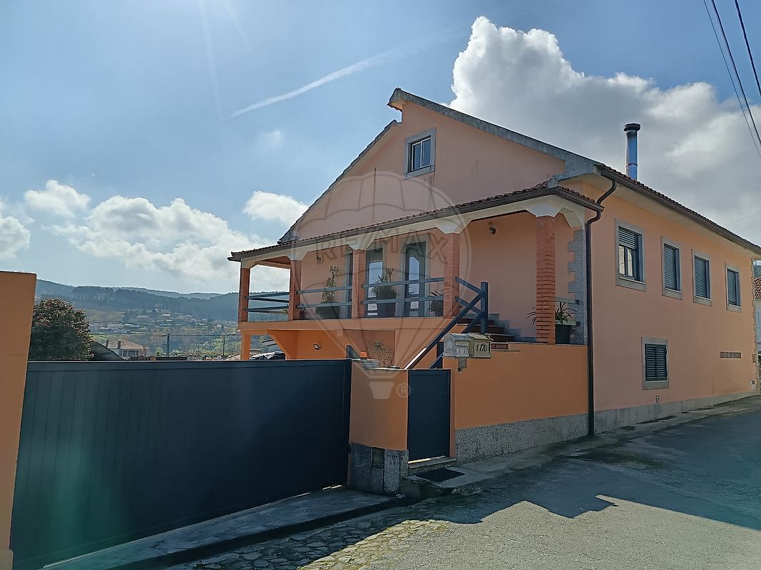Moradia - Cunha, Paredes de Coura, Viana do Castelo