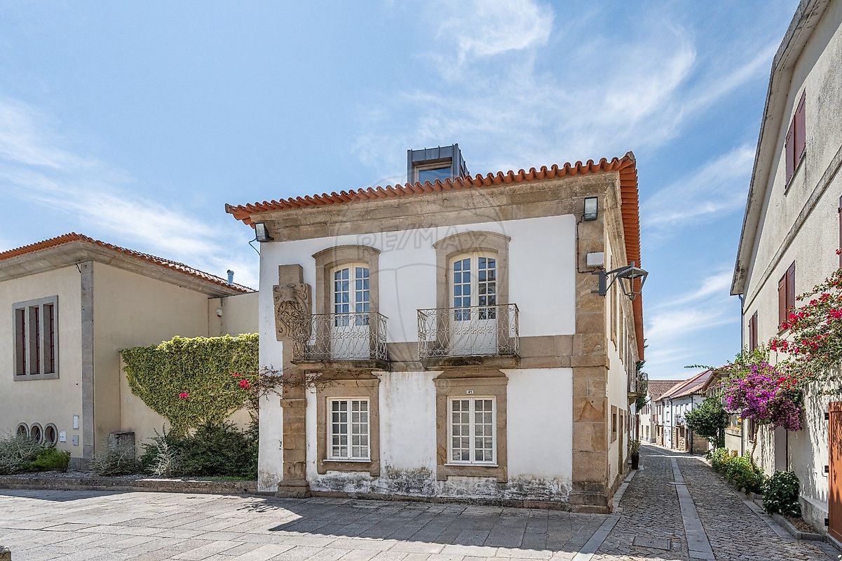 Moradia - Vila e Roussas, Melgaço, Viana do Castelo