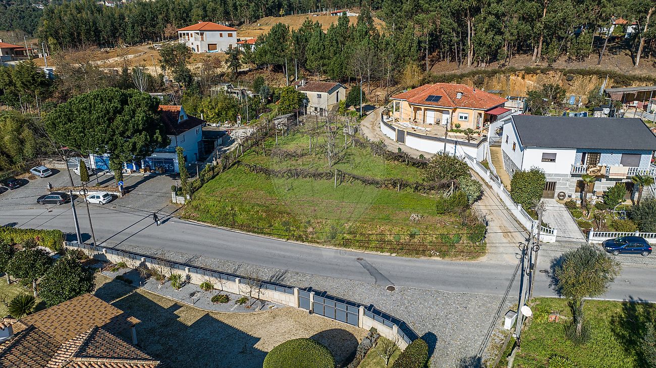 Moradia T4 à venda em Celorico de Basto