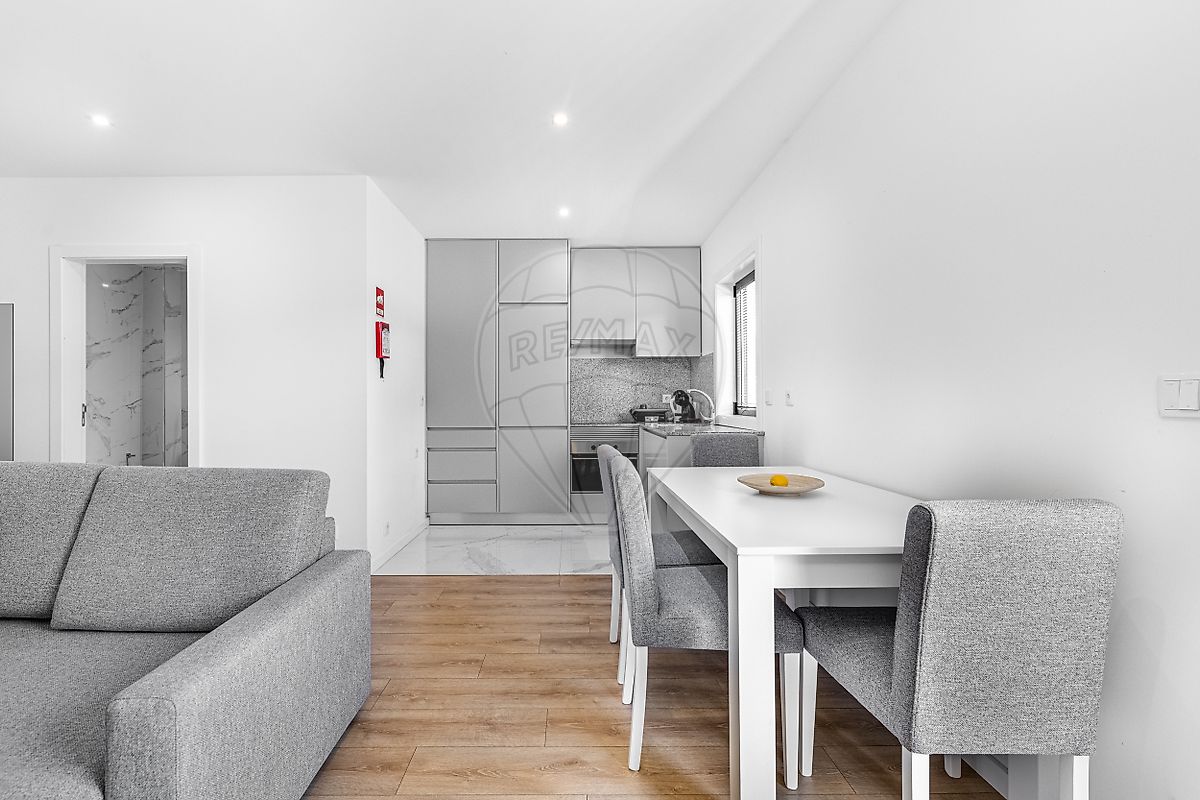 listing 126221008-338 picture-0