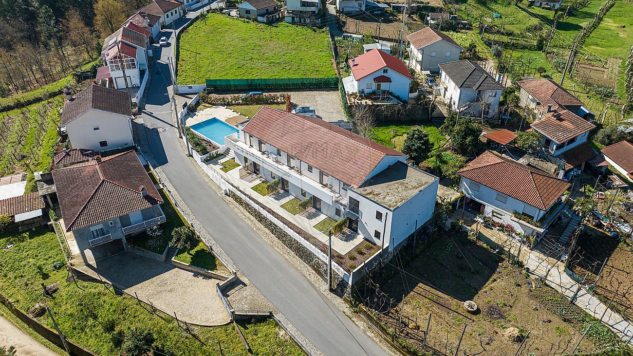 listing 126221008-338 picture-0