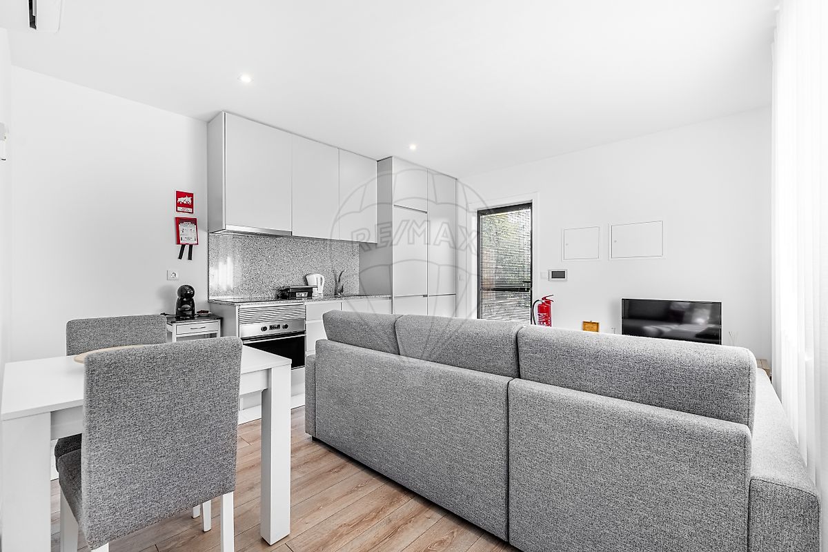 listing 126221008-338 picture-0