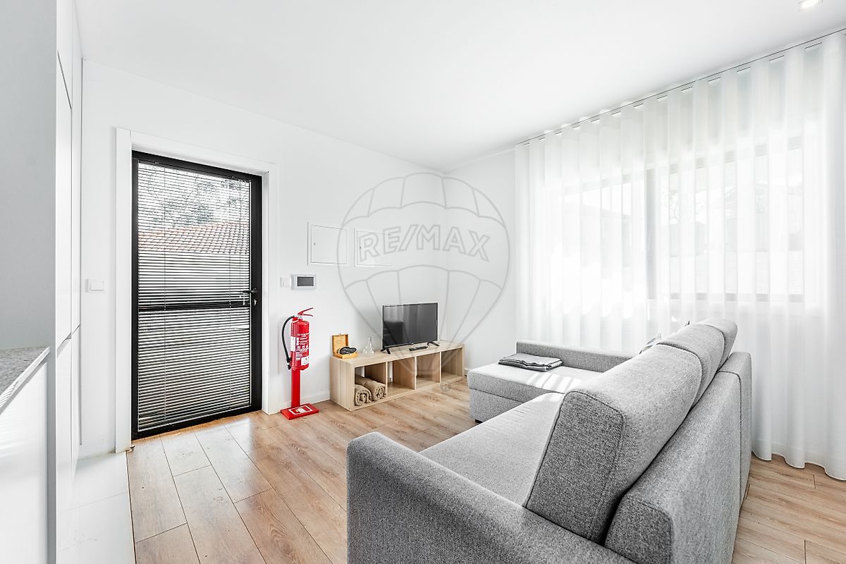 listing 126221008-338 picture-0