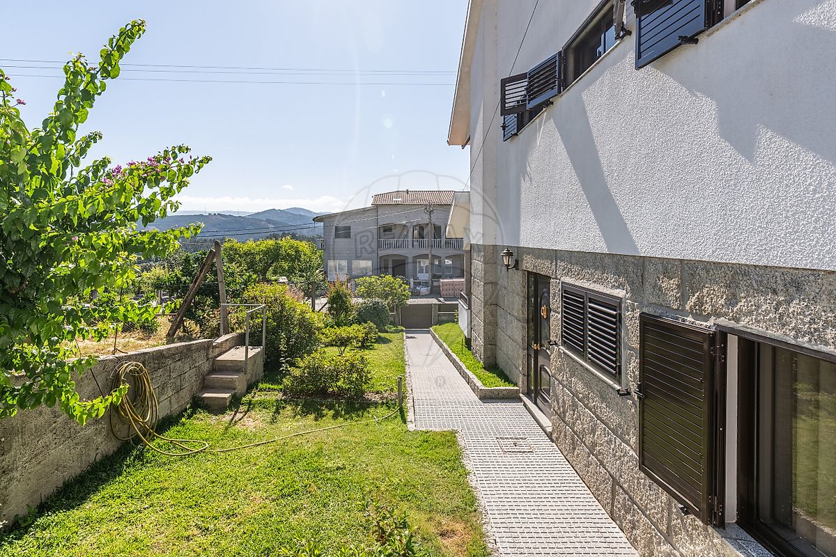 Moradia T3 à venda em Arnóia, Celorico de Basto — foto 33