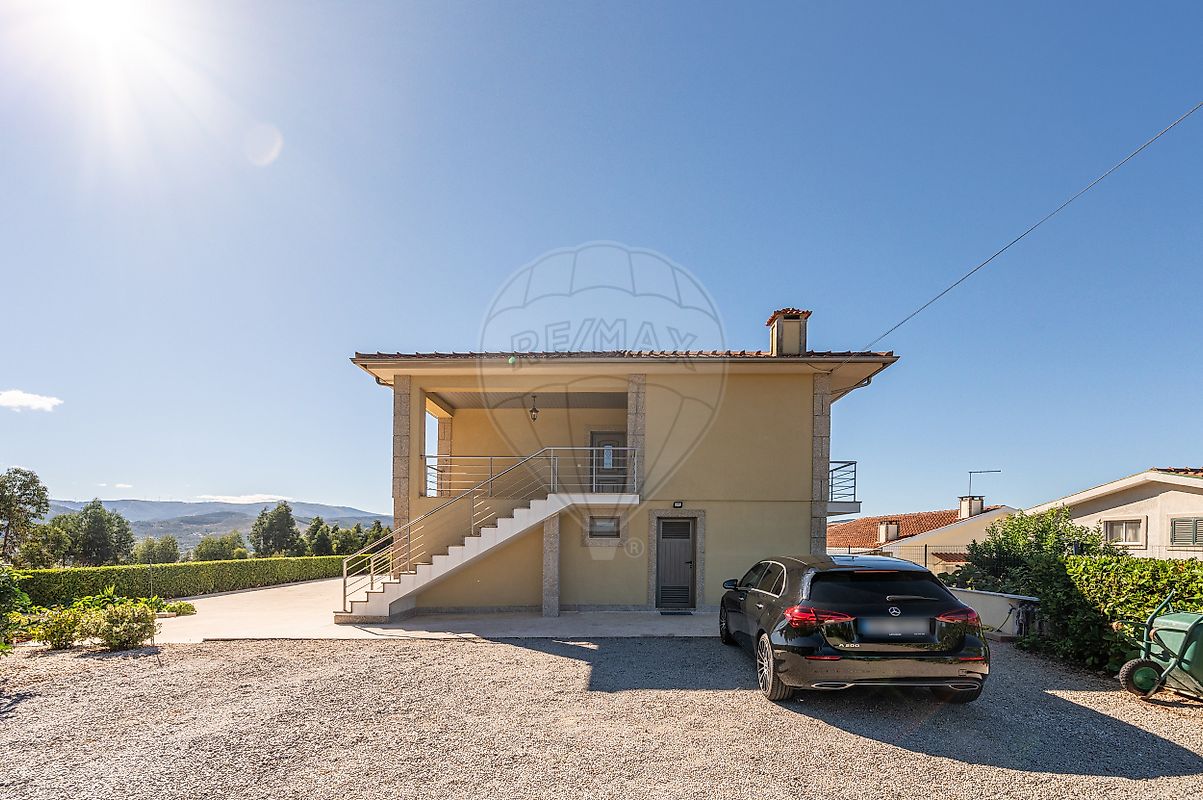 Moradia T6+ à venda em Veade, Gagos e Molares, Celorico de Basto — foto 36
