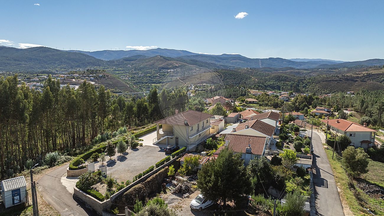 Moradia T6+ à venda em Veade, Gagos e Molares, Celorico de Basto — foto 2