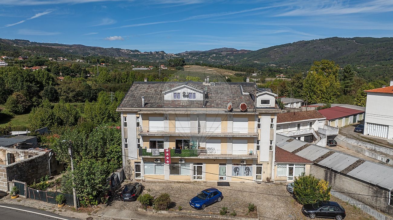Loja - Veade, Gagos e Molares, Celorico de Basto, Braga