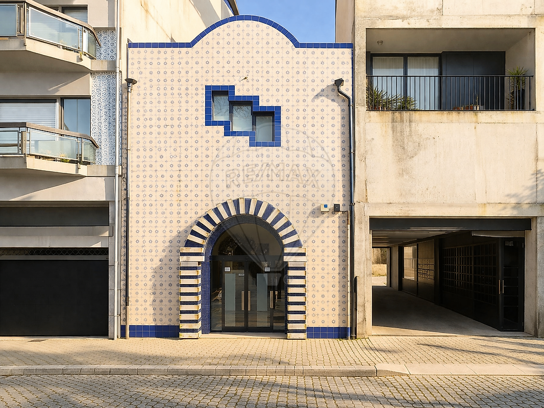 Prédio à venda em Vila Nova de Gaia