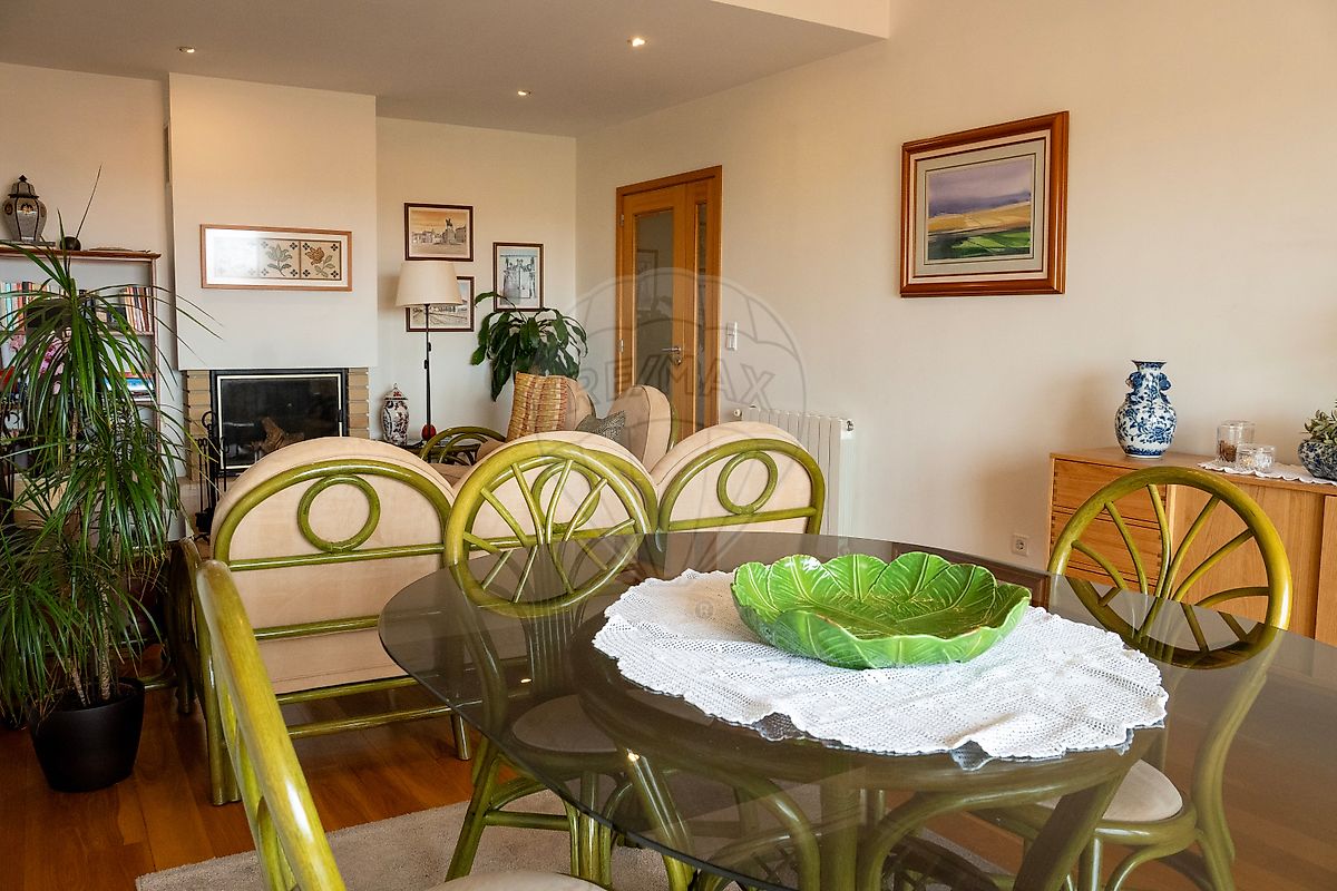 Apartamento T2 à venda em Vila Nova de Gaia