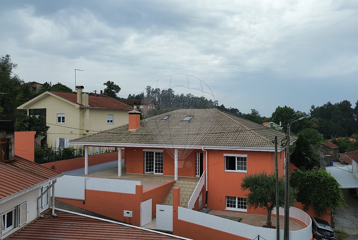 Apartamento T4 à venda em Santa Maria da Feira