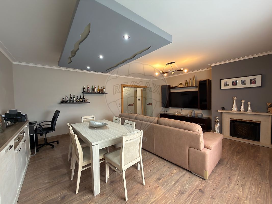 Apartamento T3 à venda em Vila Nova de Gaia
