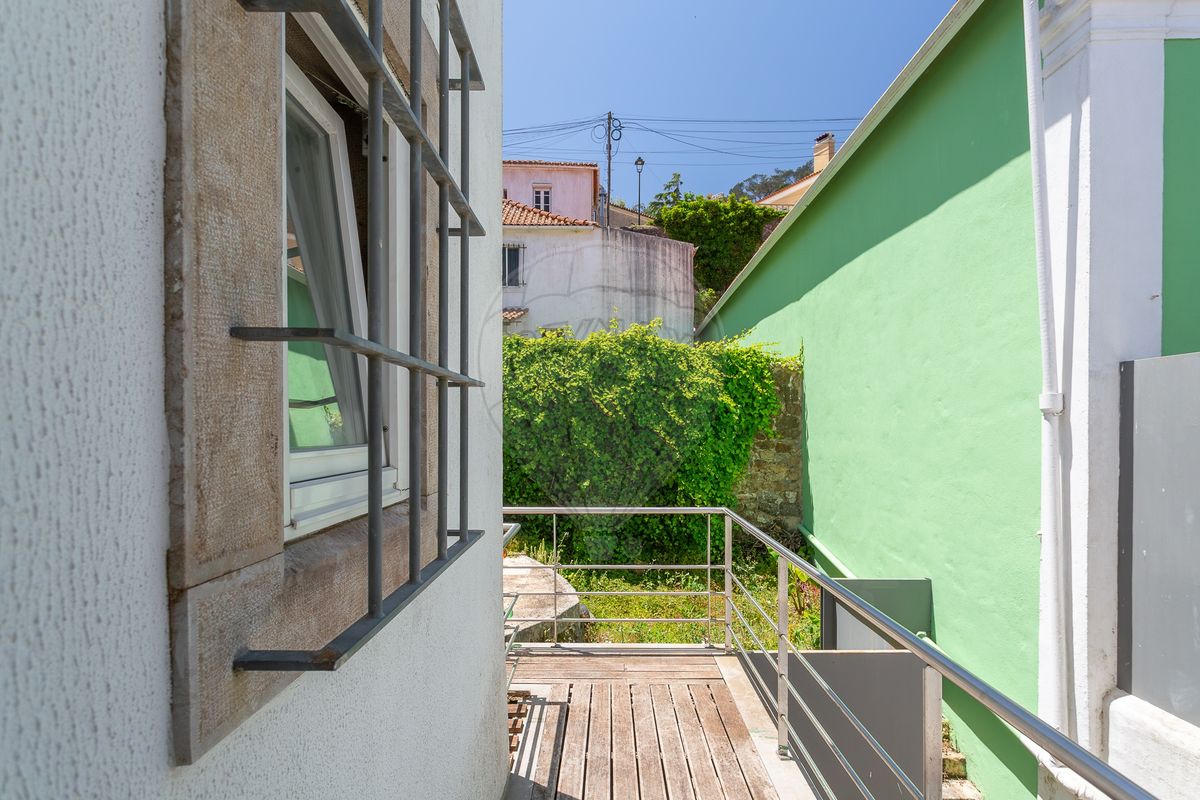 listing 126261024-45 picture-0