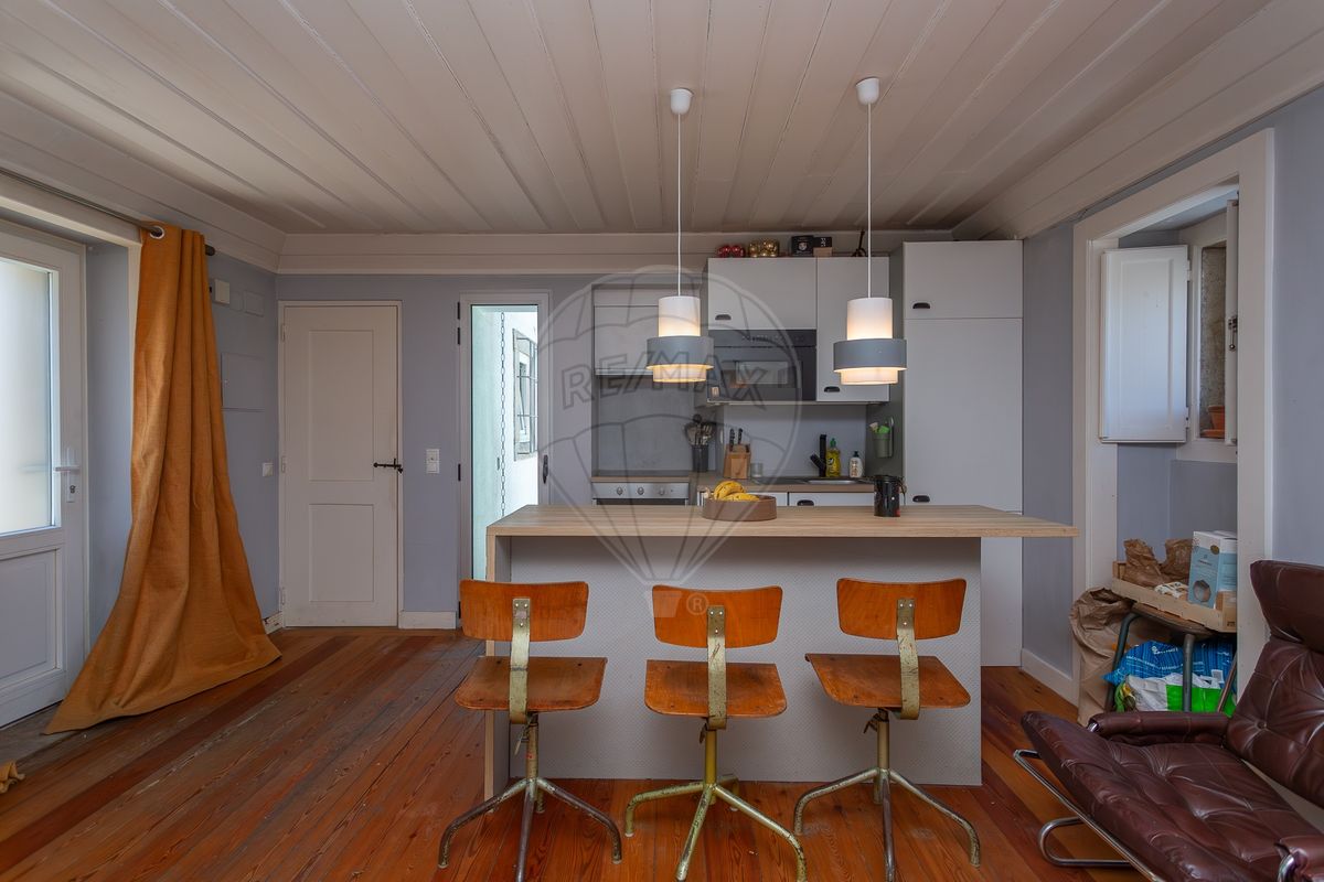 listing 126261024-45 picture-0