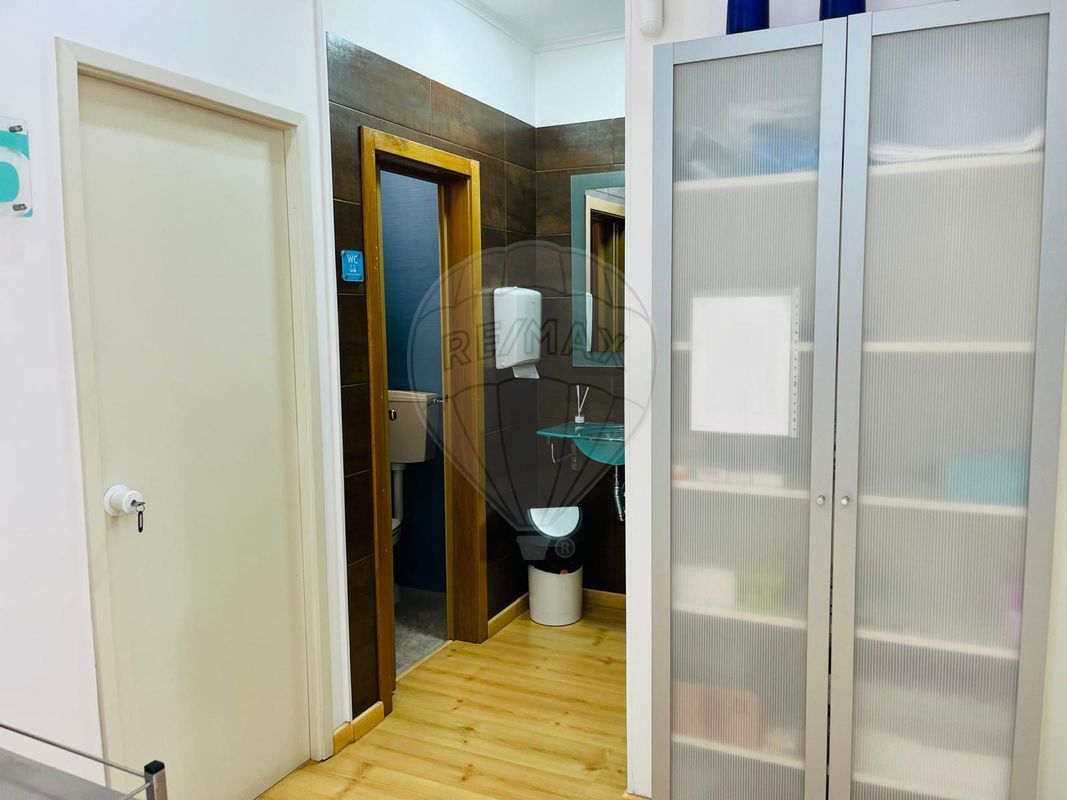 listing 126261044-75 picture-0
