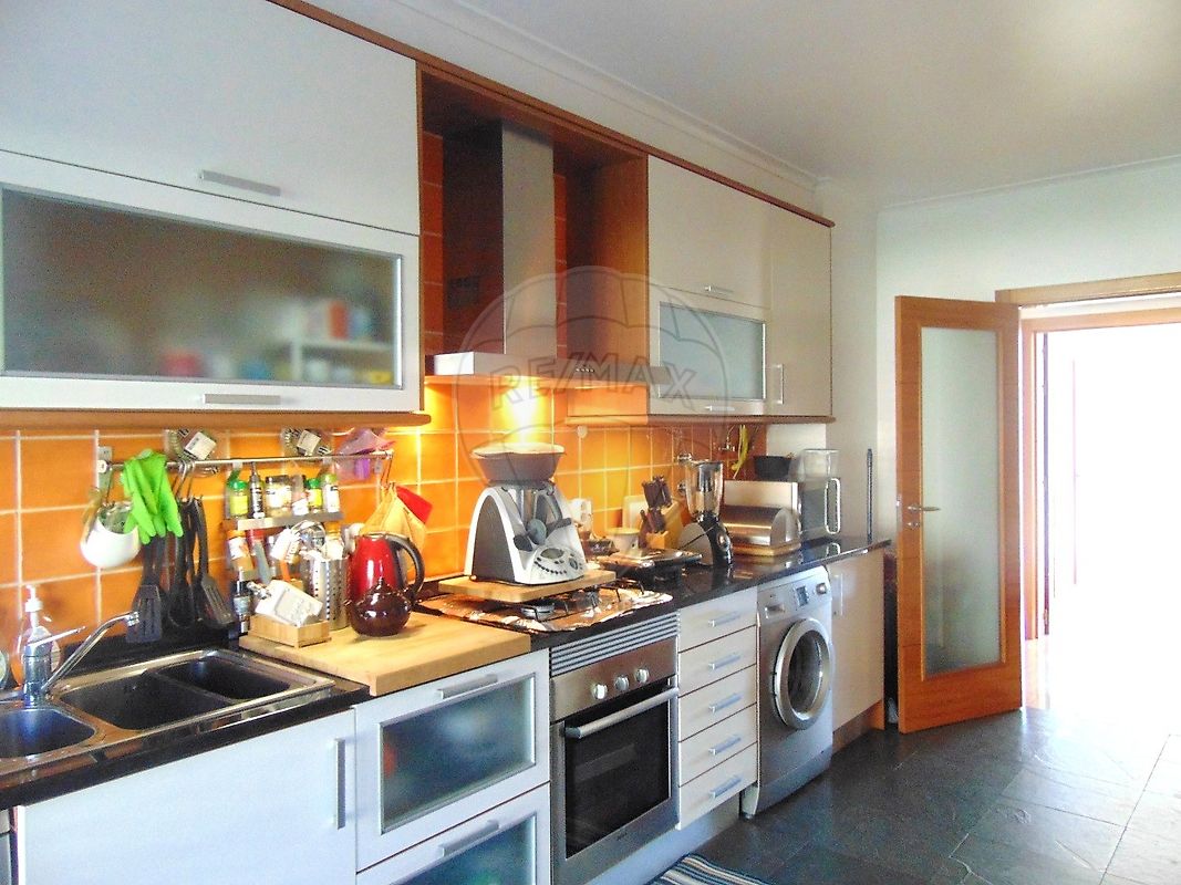 listing 126261023-23 picture-0