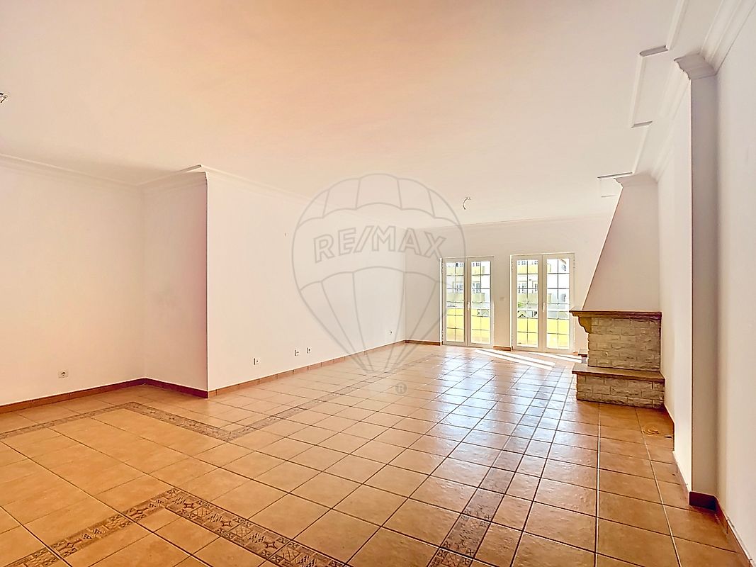 Apartamento T4 à venda em Sintra (Santa Maria e São Miguel, São Martinho e São Pedro de Penaferrim), Sintra — foto 5