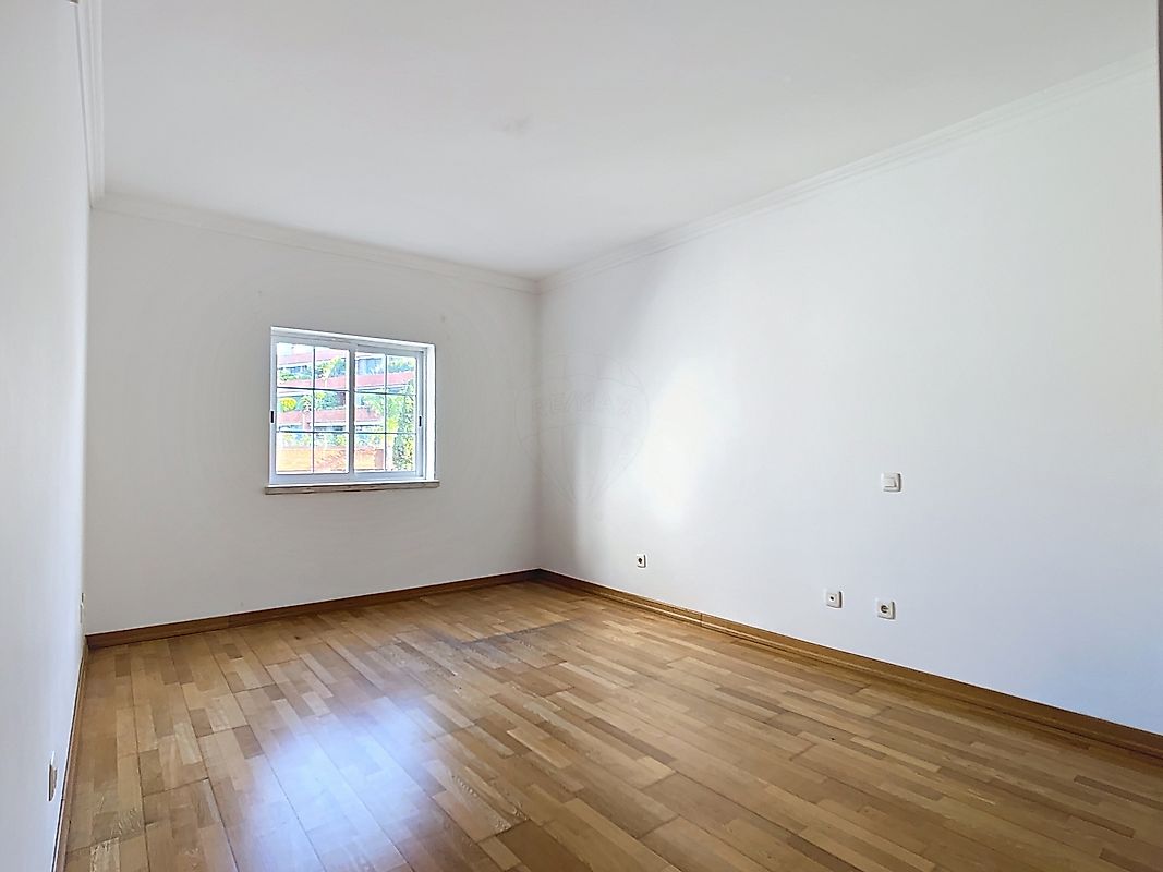Apartamento T4 à venda em Sintra (Santa Maria e São Miguel, São Martinho e São Pedro de Penaferrim), Sintra — foto 16