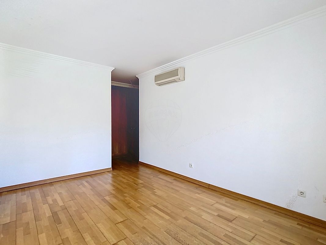 Apartamento T4 à venda em Sintra (Santa Maria e São Miguel, São Martinho e São Pedro de Penaferrim), Sintra — foto 21
