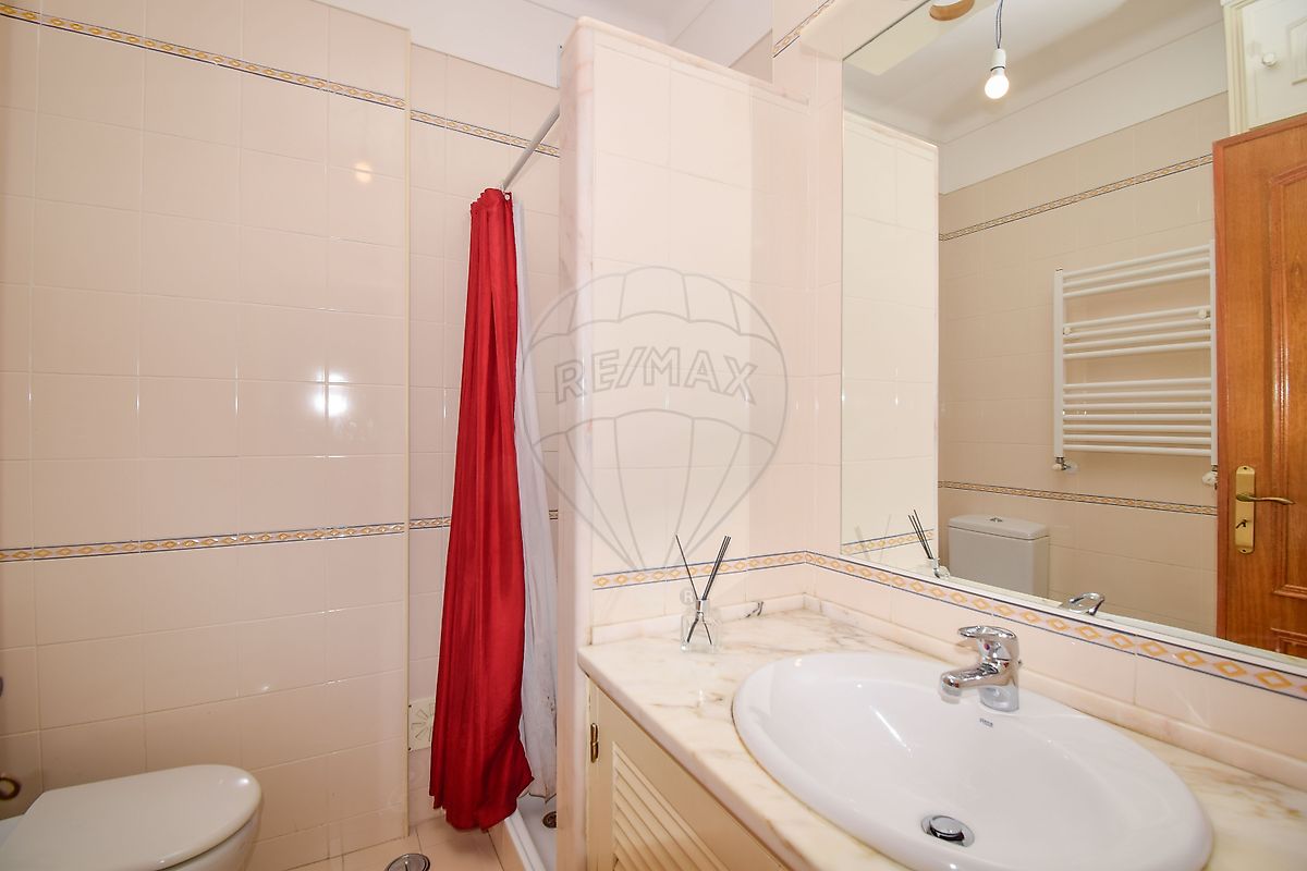 listing 126261161-16 picture-0