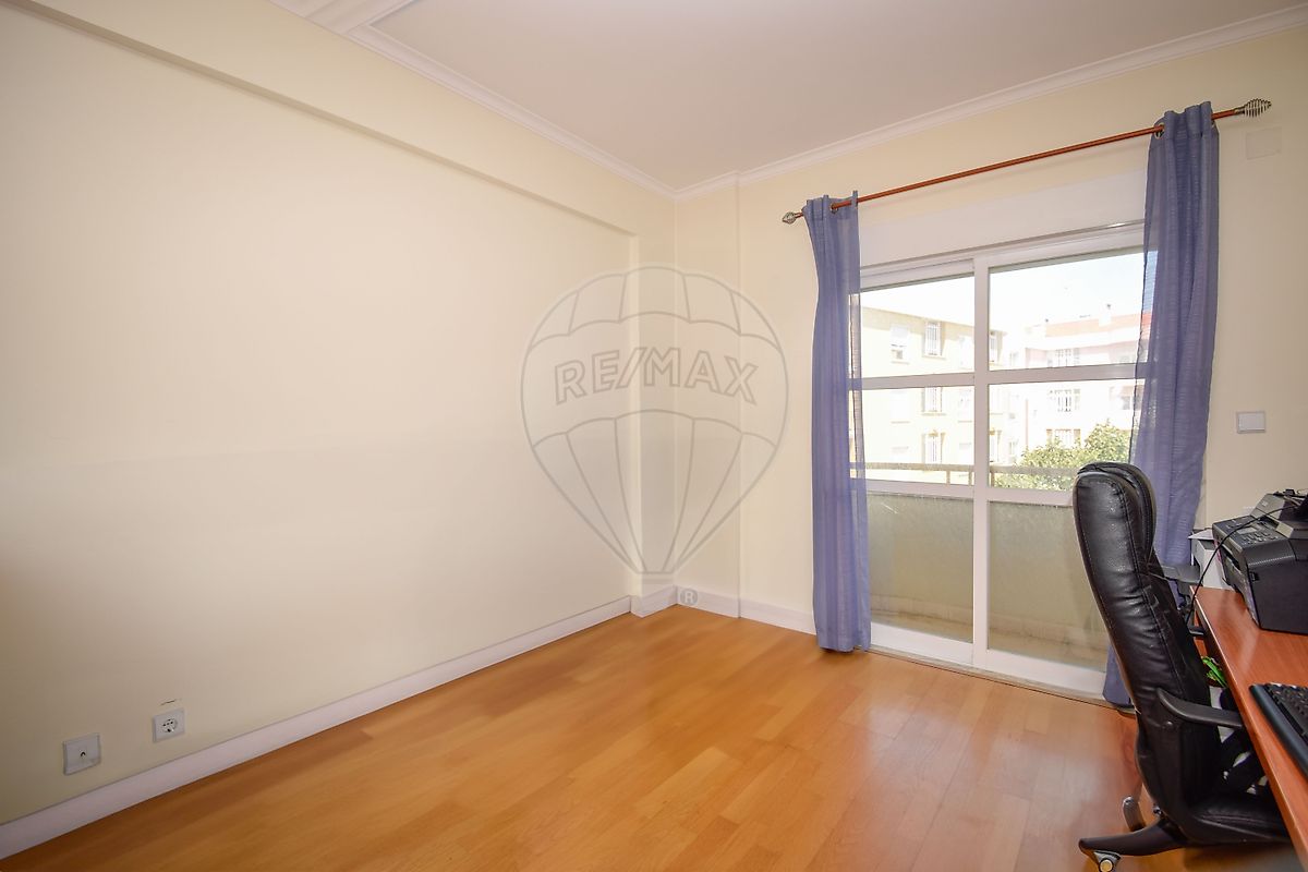 listing 126261161-16 picture-0