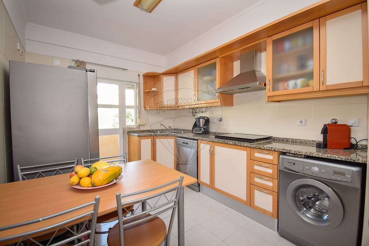 listing 126261161-16 picture-0