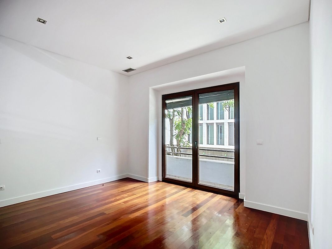 Apartamento T4 à venda em Avenidas Novas, Lisboa — foto 24