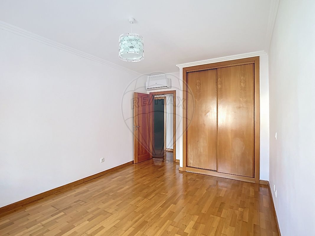 Apartamento T4 à venda em Sintra (Santa Maria e São Miguel, São Martinho e São Pedro de Penaferrim), Sintra — foto 25