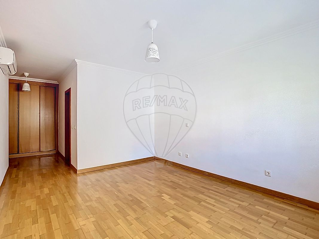 Apartamento T4 à venda em Sintra (Santa Maria e São Miguel, São Martinho e São Pedro de Penaferrim), Sintra — foto 30