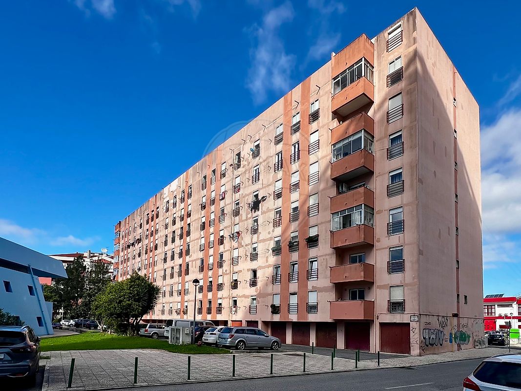 Apartamento T2 à venda em Sintra