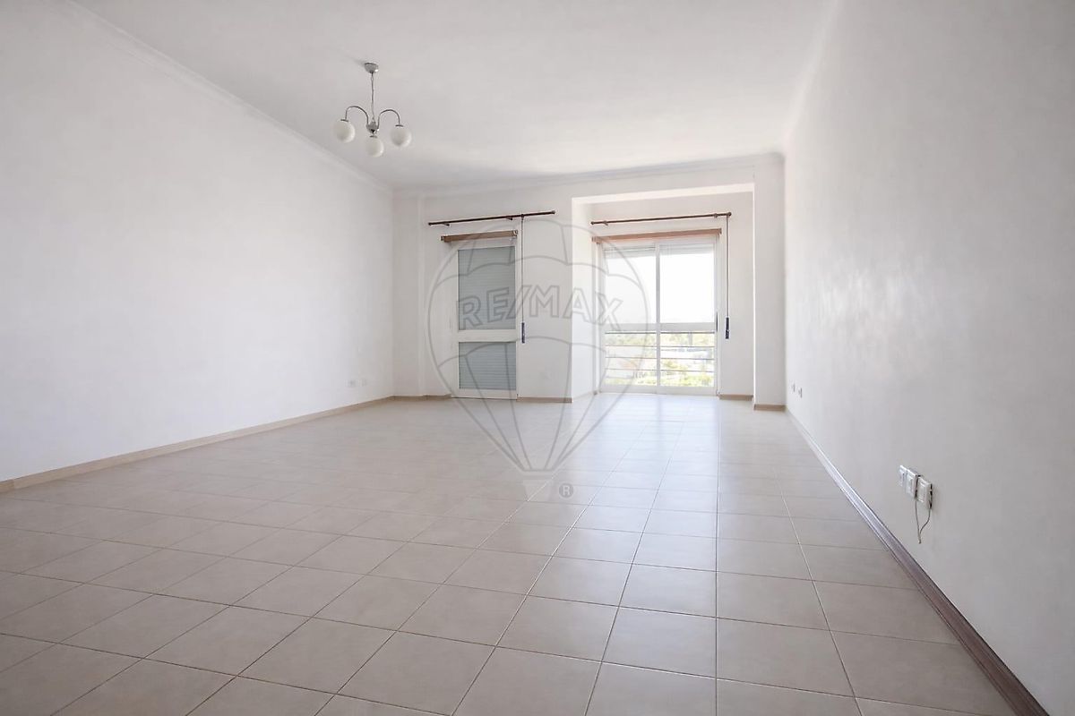 Apartamento T3 à venda em Alcobaça