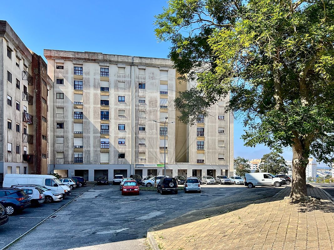Apartamento T2 à venda em Sintra