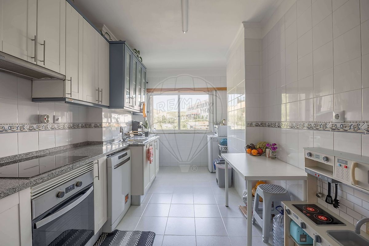 Apartamento T2 à venda em Sintra