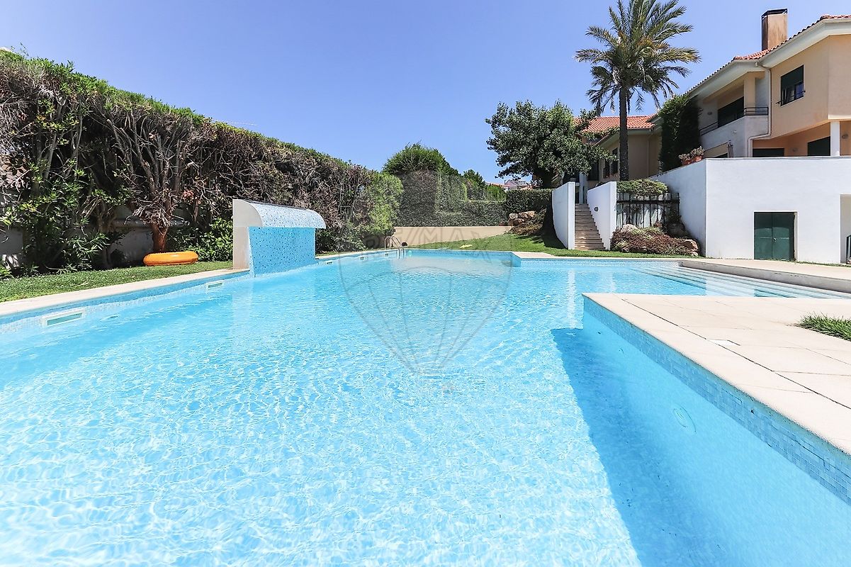 Apartamento T3 para arrendar em Cascais