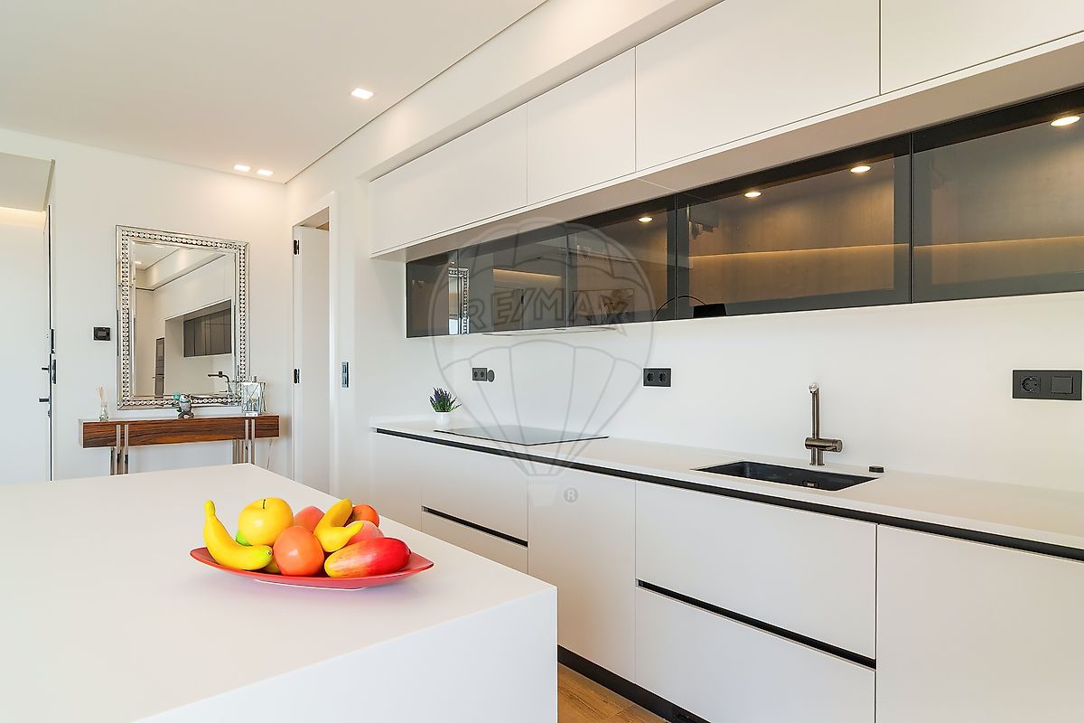 Apartamento T3 para arrendar em Oeiras