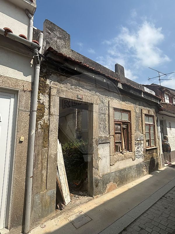 Apartamento T3 à venda em Porto