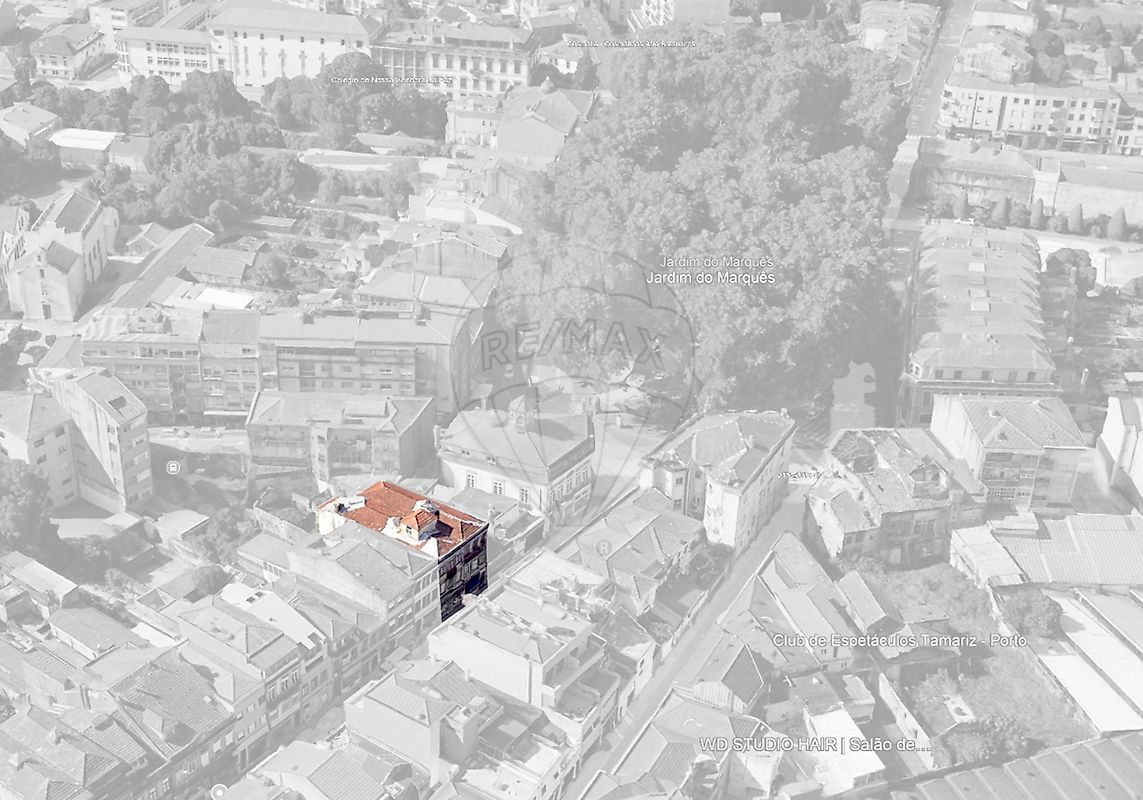 Prédio à venda em Porto