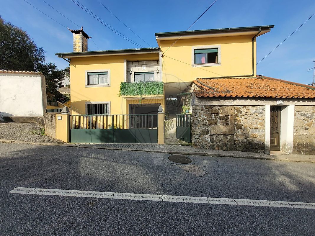 Moradia T6 à venda em Braga