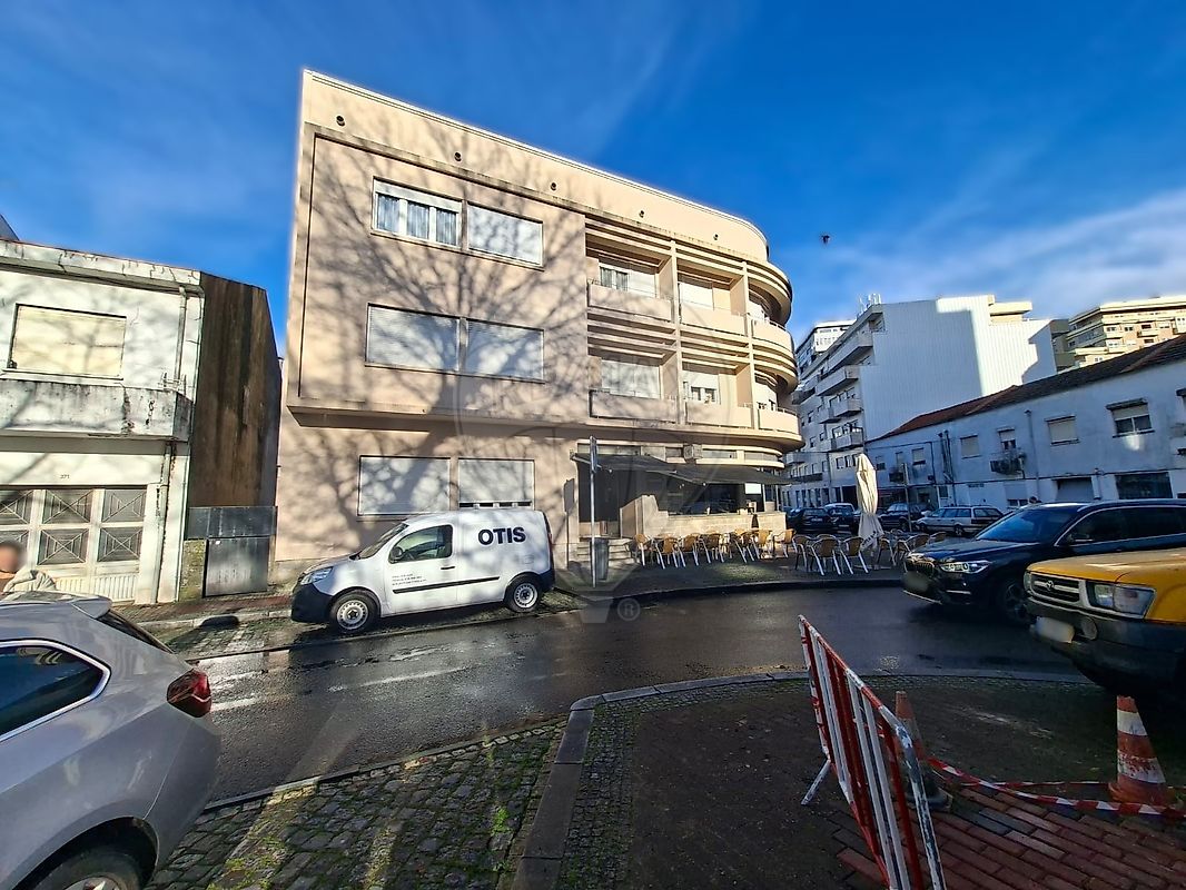 Apartamento T2 à venda em Barcelos