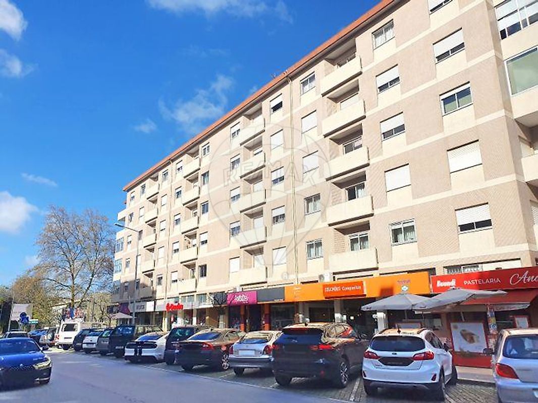 Apartamento T3 para arrendar em Barcelos