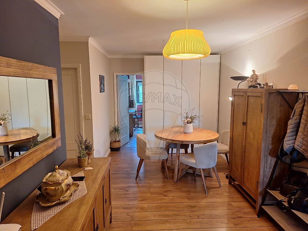 Apartamento T2 à venda em Vila Nova de Gaia