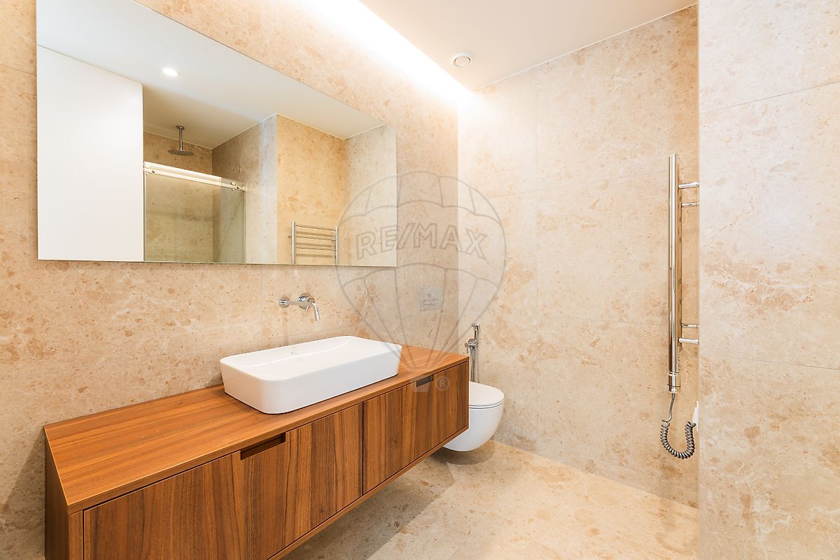 Apartamento T1 à venda em Maia