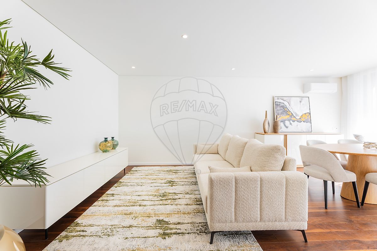 Apartamento T2 à venda em Maia