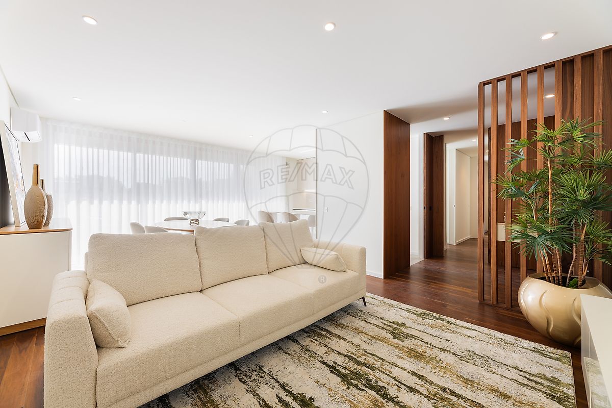 Apartamento T2 à venda em Maia