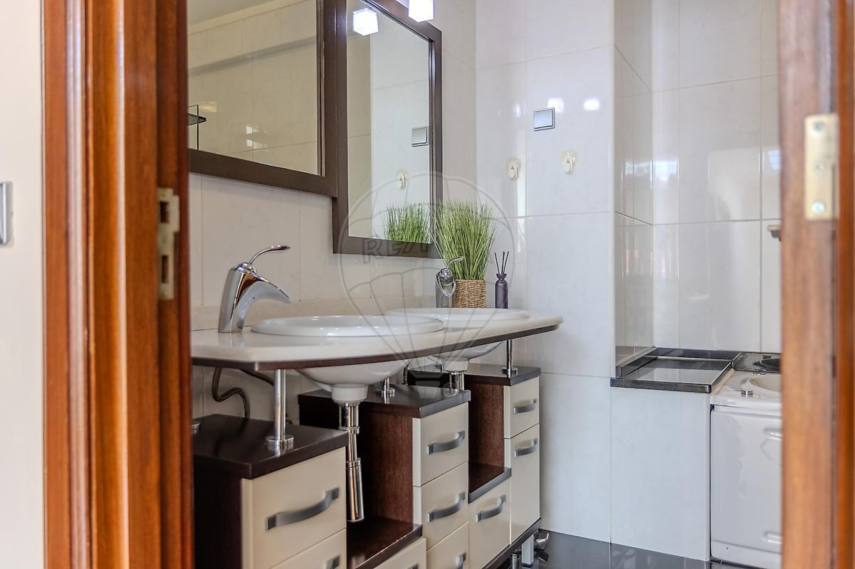 Apartamento T3 à venda em Celeirós, Aveleda e Vimieiro, Braga — foto 26