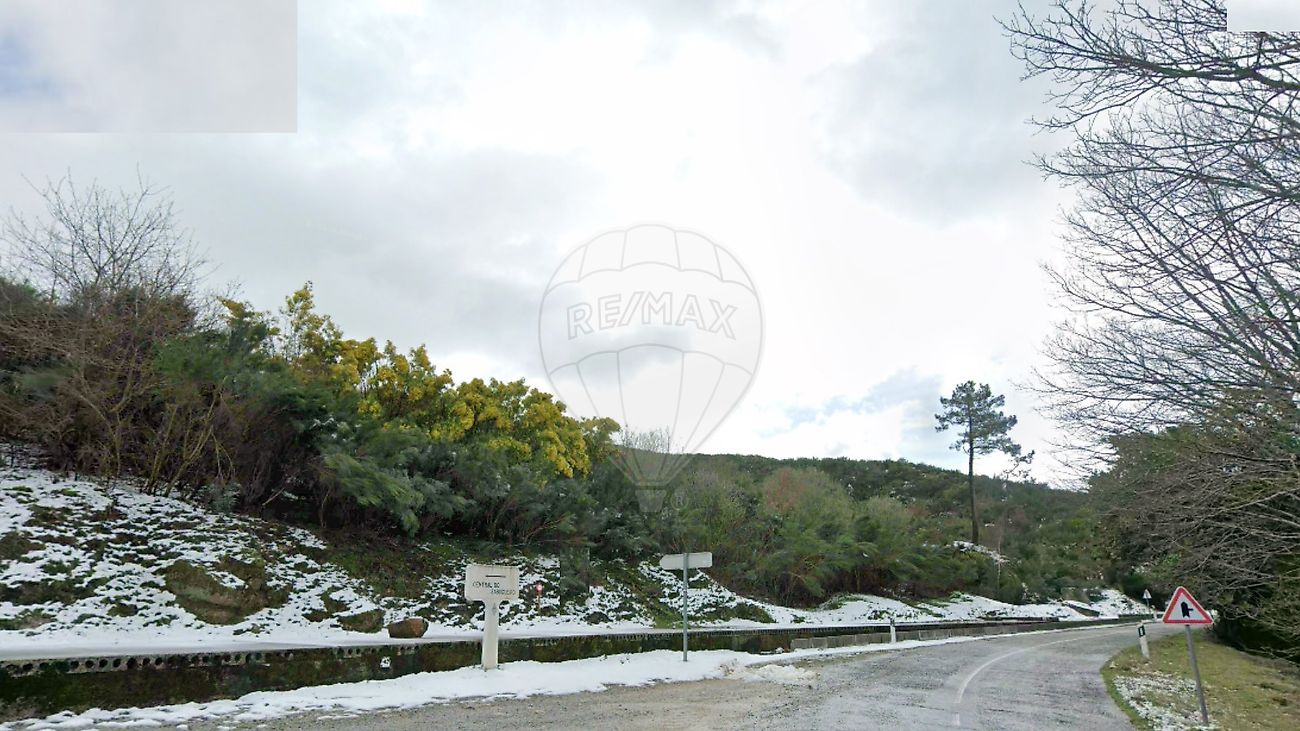 Terreno à venda em Seia
