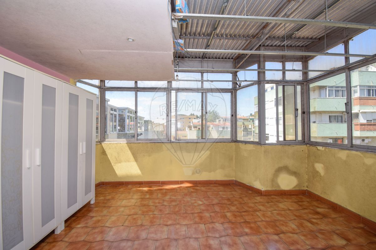 listing 126301003-104 picture-0